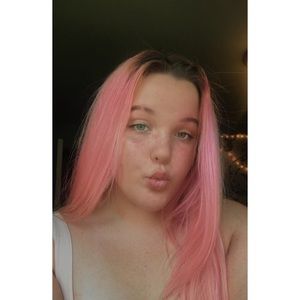 Meet your Posher, Allyson